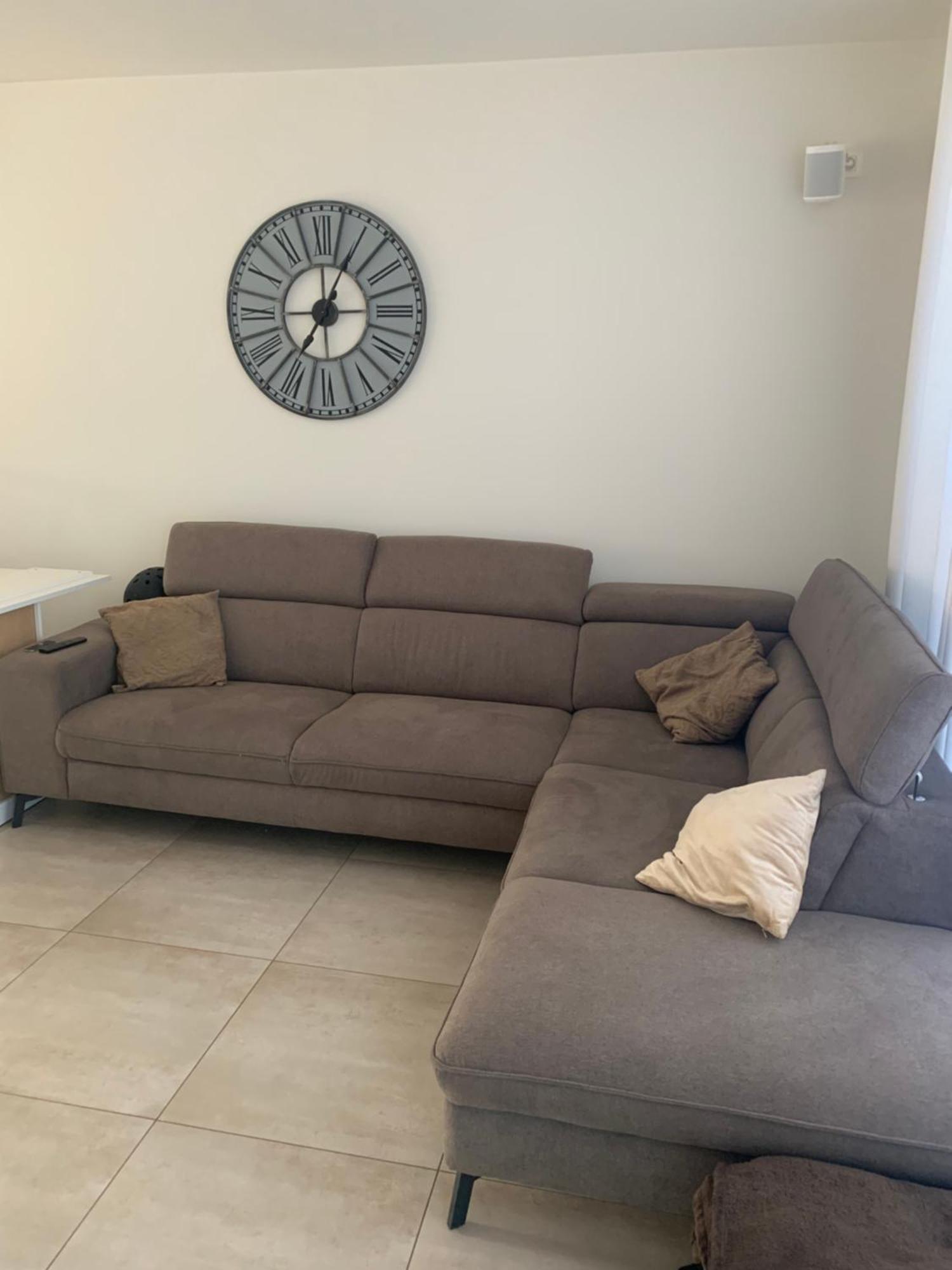 Private In Shared House * Ostend
